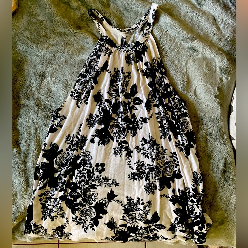 Tank top, poetry, white with black flowers